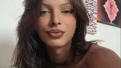 Glamona Trix