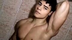 Aaron Castlee